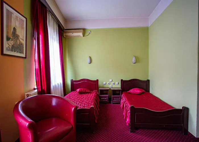 Tamaris Nocleg ze śniadaniem 4*